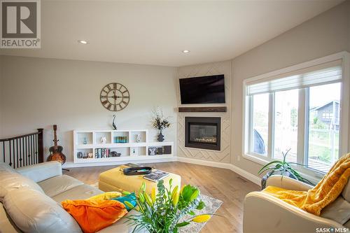 118 Johns Road, Saskatoon, SK - Indoor Photo Showing Living Room With Fireplace