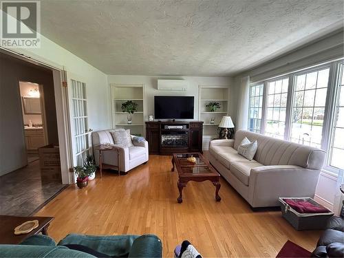 16 Gould Beach Road, Shediac, NB - Indoor Photo Showing Living Room