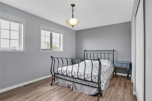 1493 Rankin Way, Innisfil, ON - Indoor Photo Showing Bedroom