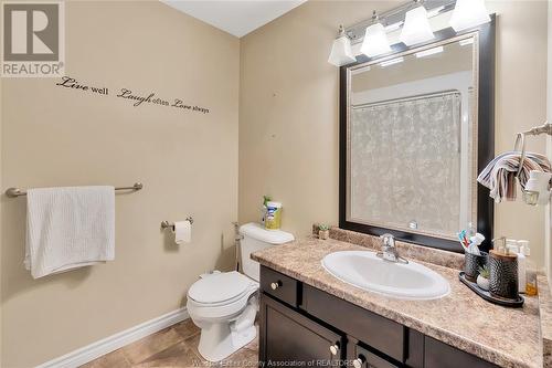11948 Boulder Crescent, Windsor, ON - Indoor Photo Showing Bathroom