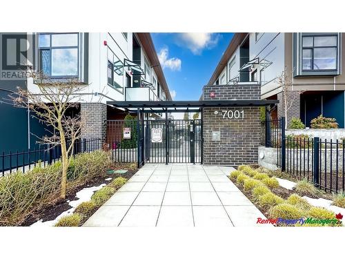 210 7001 Royal Oak Avenue, Burnaby, BC - Outdoor