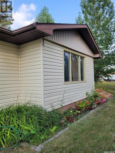 404 Second Avenue, Spy Hill, SK - Outdoor With Exterior