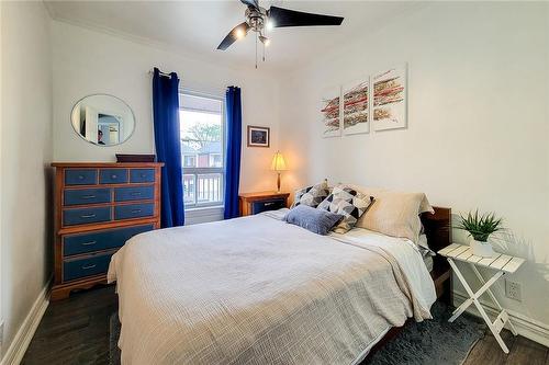 109 Mcanulty Boulevard, Hamilton, ON - Indoor Photo Showing Bedroom