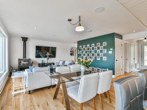 Dining room - 53 Ch. Du Lac-Morency, Saint-Hippolyte, QC - Indoor