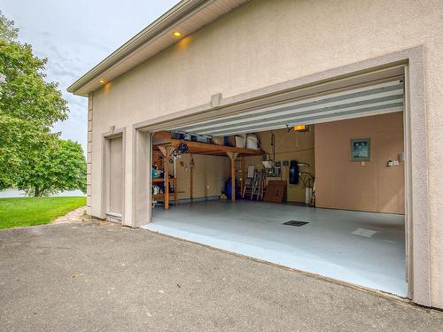 Garage - 1916 Ch. Des Patriotes, Saint-Ours, QC - Outdoor With Exterior