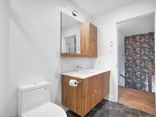 Bathroom - 14750 Boul. Gouin O., Montréal (Pierrefonds-Roxboro), QC 