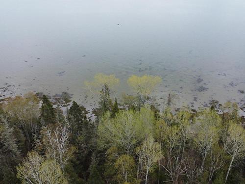 Vue sur l'eau - Route De La Grande-Alliance, Baie-Sainte-Catherine, QC 