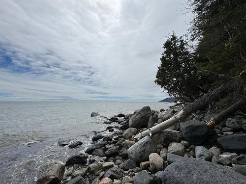 Bord de l'eau - Route De La Grande-Alliance, Baie-Sainte-Catherine, QC 