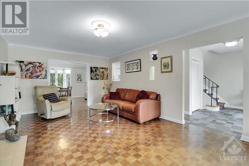 436 Mansfield Avenue, Ottawa, ON - Indoor Photo Showing Other Room