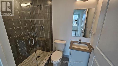 901 - 1063 Douglas Mccurdy Comm Circle E, Mississauga, ON - Indoor Photo Showing Bathroom