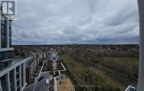 901 - 1063 Douglas Mccurdy Comm Circle E, Mississauga, ON - Outdoor With View