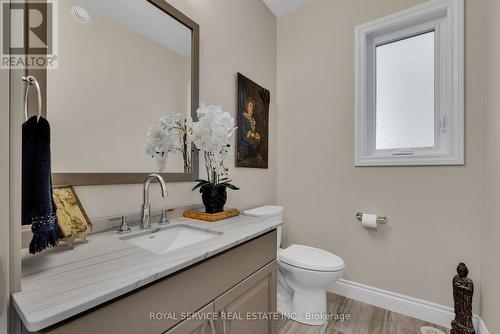 179 Ontario Street N, Brighton, ON - Indoor Photo Showing Bathroom