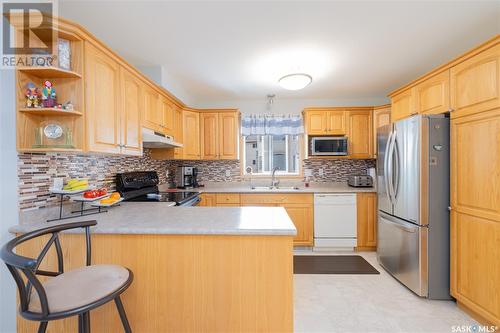 202 314 Nelson Road, Saskatoon, SK - Indoor Photo Showing Kitchen With Double Sink