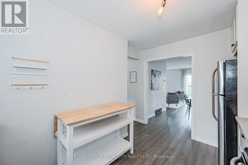60 - 443 Victoria Road N, Guelph, ON - Indoor Photo Showing Other Room