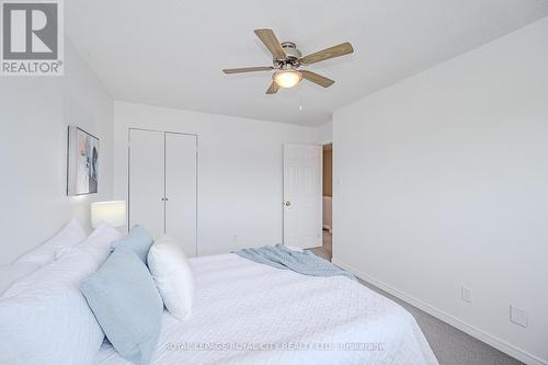 60 - 443 Victoria Road N, Guelph, ON - Indoor Photo Showing Bedroom