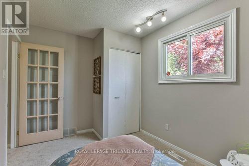 76 Speight Crescent, London, ON - Indoor Photo Showing Bedroom