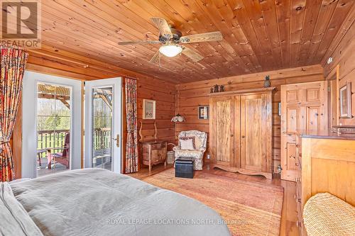 545413 Sideroad 4A Side Road, Grey Highlands, ON - Indoor Photo Showing Bedroom