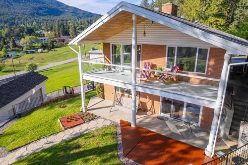 208 36Th Avenue, Erickson, BC - Outdoor With Deck Patio Veranda