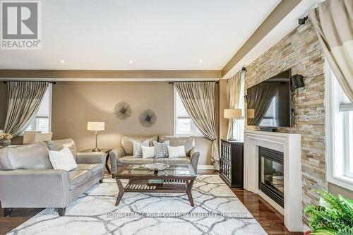 76 Augustine Avenue, Richmond Hill, ON - Indoor Photo Showing Living Room With Fireplace