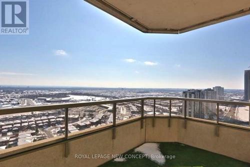 2615 - 3880 Duke Of York Boulevard, Mississauga, ON - Outdoor With View With Exterior