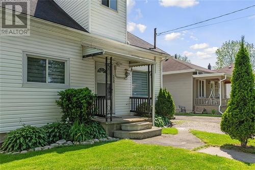 326 Park Street, Chatham, ON - Outdoor