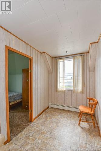 7705 Saint-Paul Street, Bas-Caraquet, NB - Indoor Photo Showing Other Room