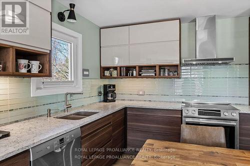 1 Wendy'S Lane, Brighton, ON - Indoor Photo Showing Kitchen With Double Sink