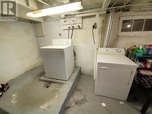 72 Taylor Ave, Kirkland Lake, ON - Indoor Photo Showing Laundry Room