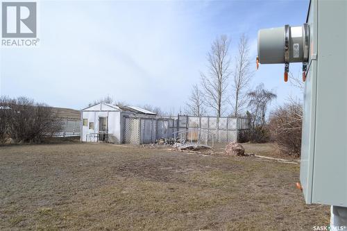 203 1St Street N, Flaxcombe, SK - Outdoor