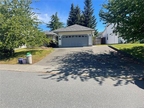 779 Beaver Lodge Rd, Campbell River, BC - Outdoor