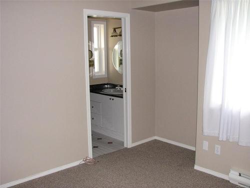 779 Beaver Lodge Rd, Campbell River, BC - Indoor Photo Showing Other Room