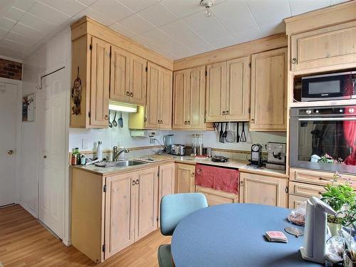 Kitchen - 670 Route De La Grande-Alliance, Baie-Sainte-Catherine, QC - Indoor Photo Showing Kitchen