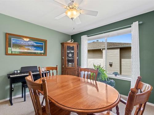 48-2675 Pine Avenue, Lumby, BC - Indoor Photo Showing Dining Room