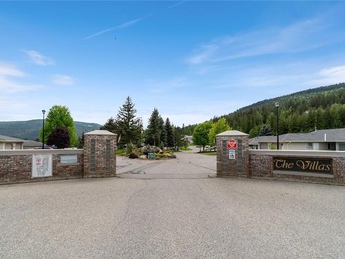 48-2675 Pine Avenue, Lumby, BC - Outdoor