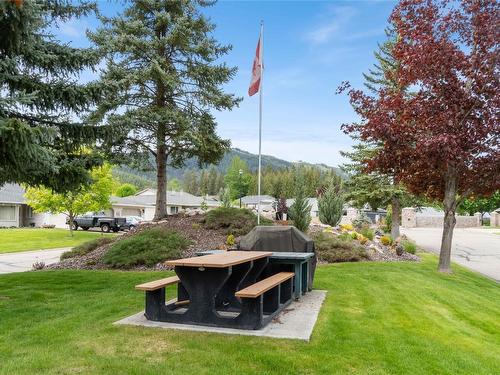 48-2675 Pine Avenue, Lumby, BC - Outdoor