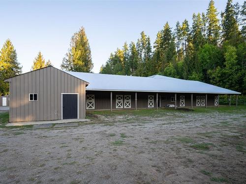 4452 Sleepy Hollow Road, Armstrong, BC - Outdoor