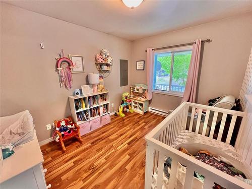 439 Similkameen Avenue, Princeton, BC - Indoor Photo Showing Bedroom