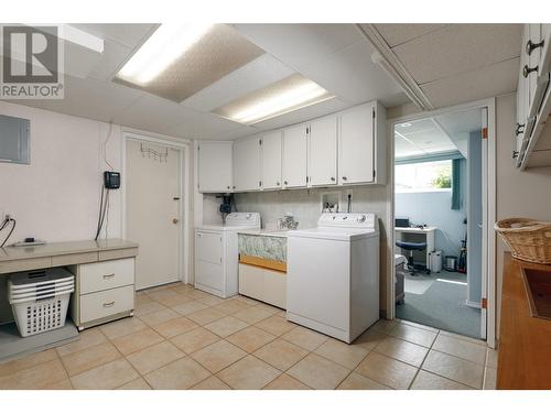 1361 Richmond Street Lot# 20, Kelowna, BC - Indoor Photo Showing Laundry Room