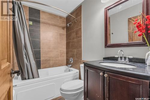 3322 Mcclocklin Road, Saskatoon, SK - Indoor Photo Showing Bathroom