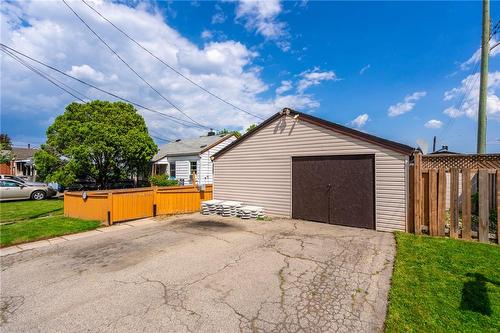 1793 Main Street E, Hamilton, ON - Outdoor