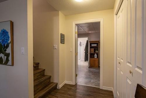 1611 Park Street, Rossland, BC - Indoor Photo Showing Other Room