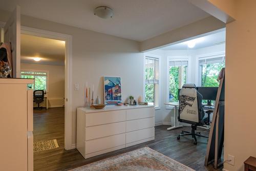 1611 Park Street, Rossland, BC - Indoor Photo Showing Office