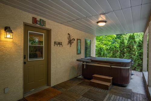 1611 Park Street, Rossland, BC - Outdoor With Deck Patio Veranda With Exterior