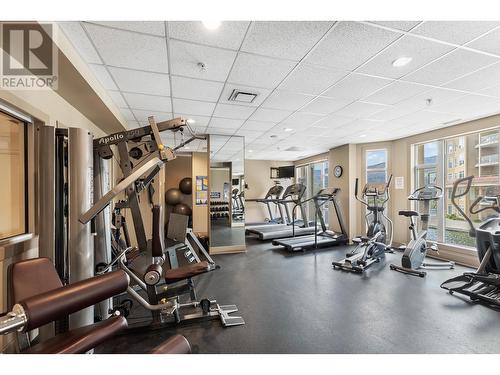 1128 Sunset Drive Unit# 317, Kelowna, BC - Indoor Photo Showing Gym Room