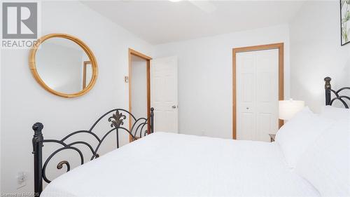 75 Lakeland Drive, Sauble Beach, ON - Indoor Photo Showing Bedroom