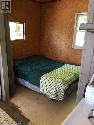 Con 5 Pt Lot 4 Brule Lake Camp, North Bay, ON - Indoor Photo Showing Bedroom