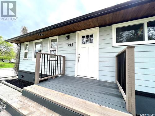 395 4Th Avenue Nw, Swift Current, SK - Outdoor With Exterior