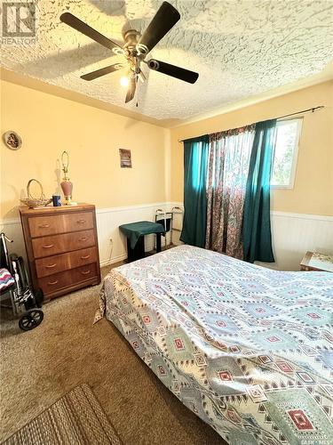 887 14Th Street W, Prince Albert, SK - Indoor Photo Showing Bedroom