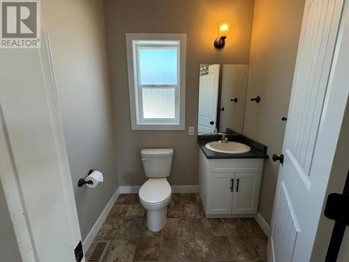 110 Copperhead Road, Princeton, BC - Indoor Photo Showing Bathroom