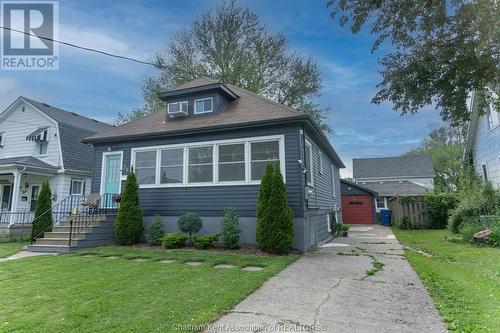 39 Lorne Avenue, Wallaceburg, ON - Outdoor With Facade